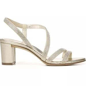 NATURALIZER STRAPPY RHINESTONE SANDALS NWOT SZ 9.5